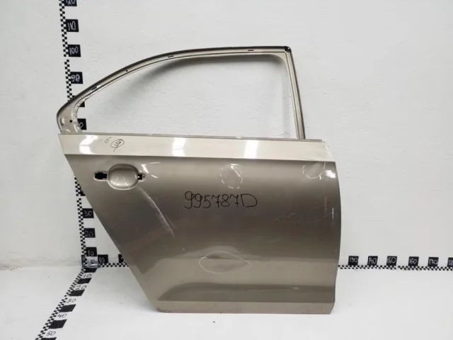 Дверь (в сборе) задняя правая для Skoda Rapid II 2020+ на фотографиях