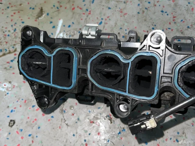 Впускной коллектор для BMW 3er G20 2018+ на фотографиях