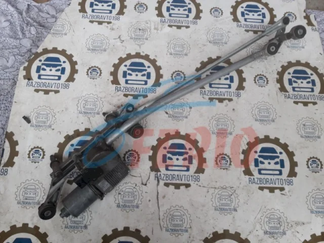 Трапеция стеклоочистителей для Audi Q7 4L 2005-2015 на фотографиях