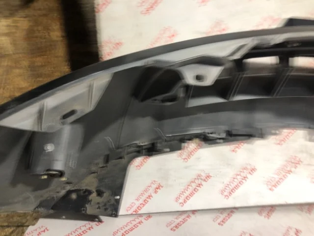 Усилитель переднего бампера для Nissan Murano Z50 JDM 2004-2008 на фотографиях