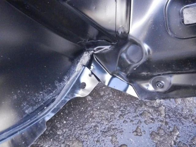 Заднее правое крыло для BMW 7er G11/G12 2015-2021 на фотографиях