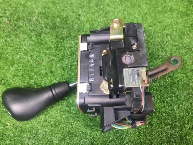 Селектор АКПП для Mercedes-Benz CLK class C208 1997-2002 на фотографиях