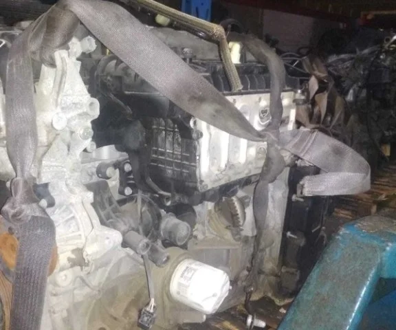 Двигатель без навесного для Ford Kuga CBS rest 2016-2019 на фотографиях