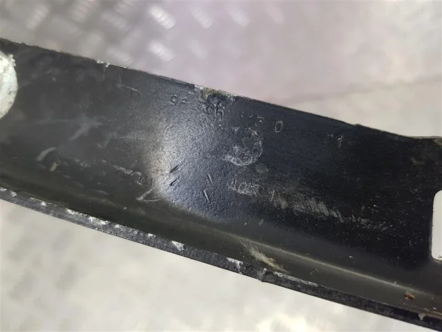 Петля капота правая для Citroen Berlingo 2 B9 Минивэн 2008-2016 на фотографиях