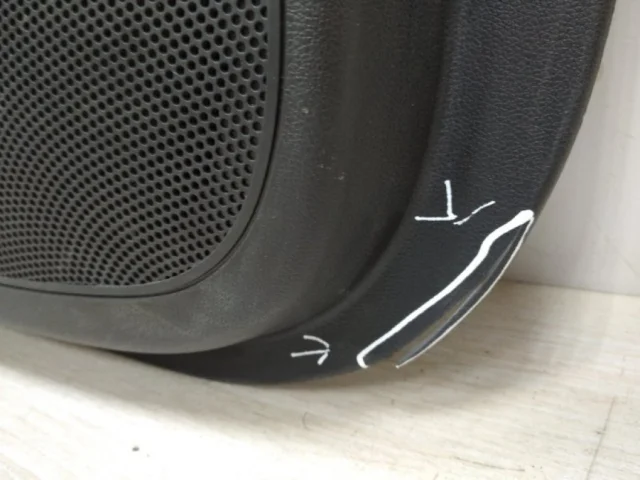 Обшивка двери передняя левая для Hyundai Solaris 2 (2017-2022) на фотографиях