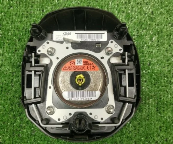 Подушка безопасности водителя для Mazda CX 5 KE 2011-2017 на фотографиях