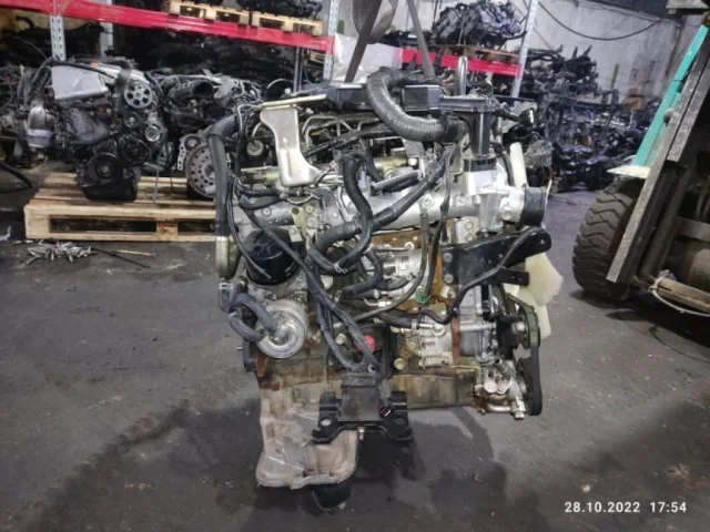 Двигатель для Nissan Navara D40 rest 2010-2015 на фотографиях