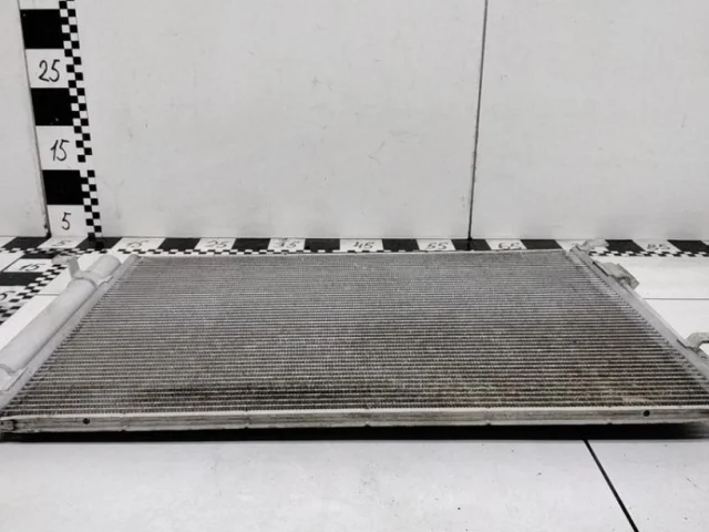 Кассета радиаторов для Hyundai Solaris 2 (2017-2022) на фотографиях