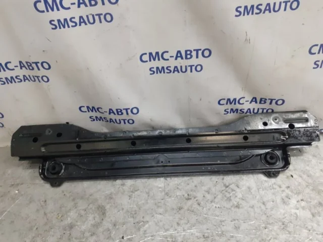 Нижняя планка телевизора для Mercedes-Benz GL class X164 2006-2012 на фотографиях