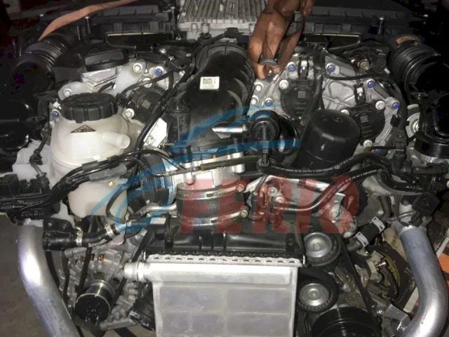 Двигатель без навесного для Mercedes-Benz GL class X166 2012-2016 на фотографиях