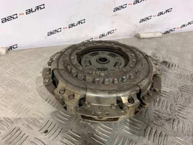 Сцепление в сборе для Volkswagen Passat (B7) 2010-2014 на фотографиях