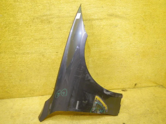 Крыло правое для BMW 3er F30 2011-2019 на фотографиях