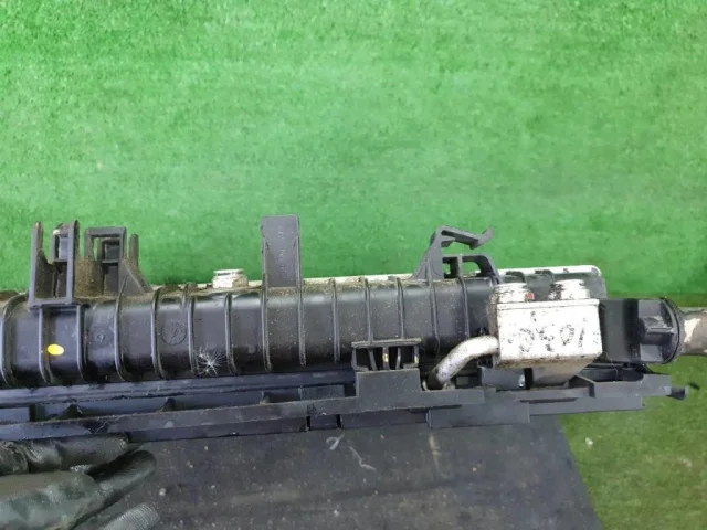 Радиатор охлаждения ДВС для Mercedes-Benz GL class X166 2012-2016 на фотографиях