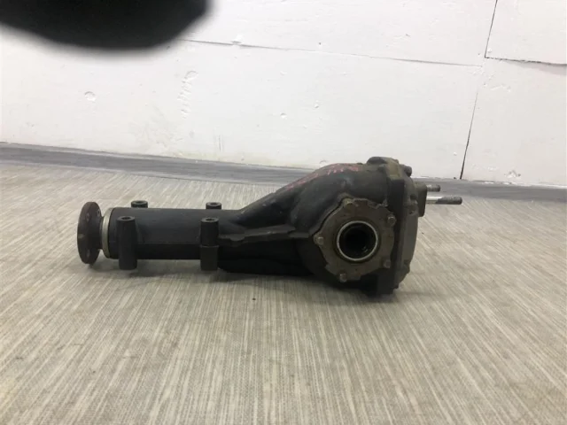 Редуктор заднего моста для Subaru Legacy Универсал BH/B12 1998-2003 на фотографиях