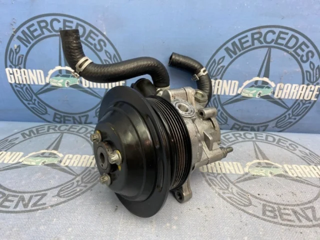 Насос ГУР для Mercedes-Benz CL class C215 1999-2006 на фотографиях