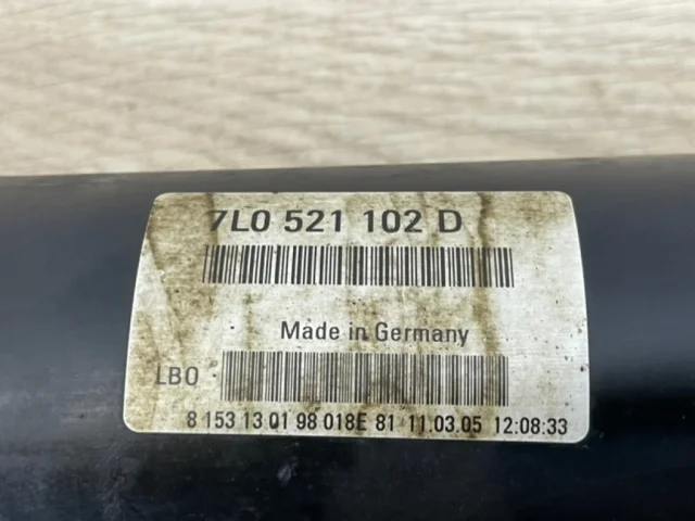 Карданный вал задний для Volkswagen Touareg I (7L) 2002-2010 на фотографиях