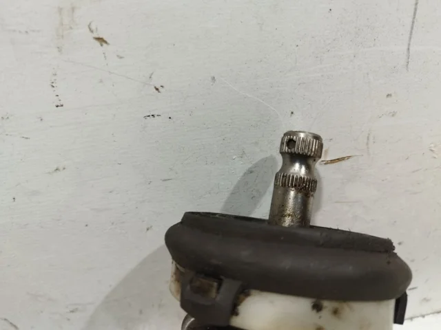 Лонжерон передний левый для Hyundai Solaris 1 рестайлинг 2014-2017 на фотографиях