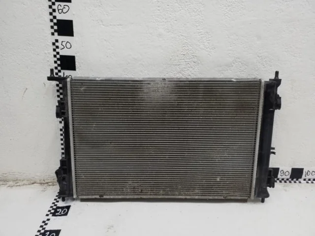 Радиатор охлаждения ДВС для Hyundai Creta 2 SU2 2021+ на фотографиях