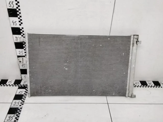 Радиатор кондиционера для BMW X3 G01 2017-2023 на фотографиях