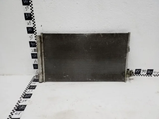 Радиатор кондиционера для BMW 5er G30 2016-2023 на фотографиях