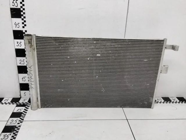 Радиатор кондиционера для BMW X3 G01 2017-2023 на фотографиях