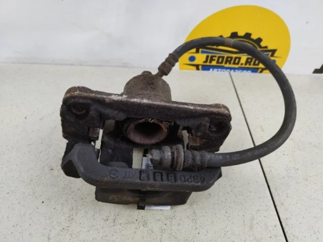 Суппорт задний левый для Suzuki Grand Vitara 2005-2014 на фотографиях