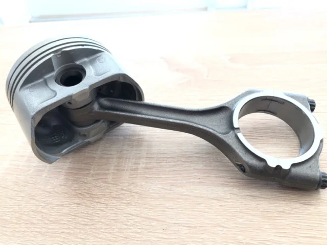 Шатун для Mitsubishi Outlander III GF0W 2012-2016 на фотографиях