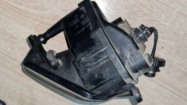 Противотуманка (ПТФ) передняя левая для Audi Q7 4L 2005-2015 на фотографиях