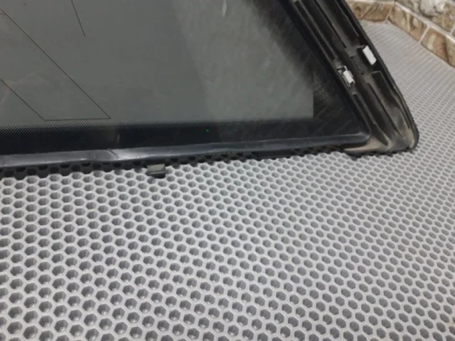 Форточка задняя левая для Audi Q7 4L 2005-2015 на фотографиях