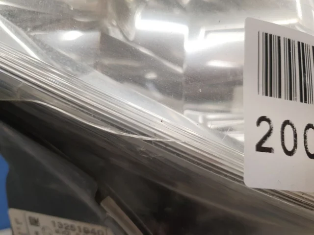 Фары для Opel Vectra C 2002-2008 на фотографиях