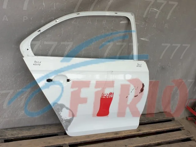 Дверь задняя правая для Hyundai Solaris 1 рестайлинг 2014-2017 на фотографиях