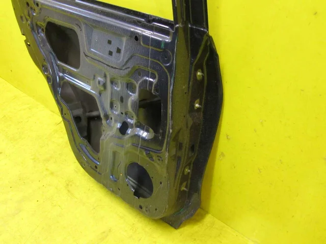 Дверь задняя левая для Nissan X-Trail T32 RU 2015-2022 на фотографиях