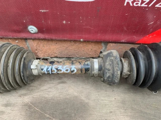 Привод передний правый для Honda Accord 7 2002-2008 на фотографиях