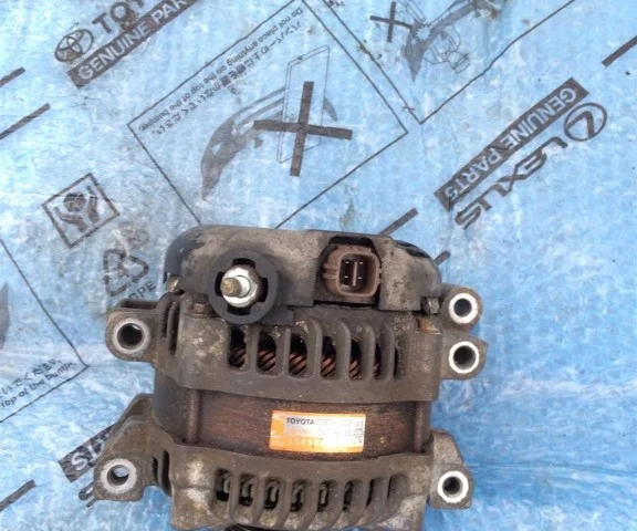 Генератор для Toyota Land Cruiser 200 2007-2015 на фотографиях