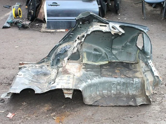 Заднее правое крыло для Nissan Almera Classic B10 2006-2012 на фотографиях