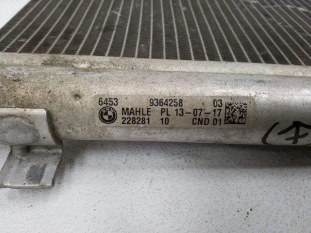 Радиатор кондиционера для BMW 5er G30 2016-2023 на фотографиях