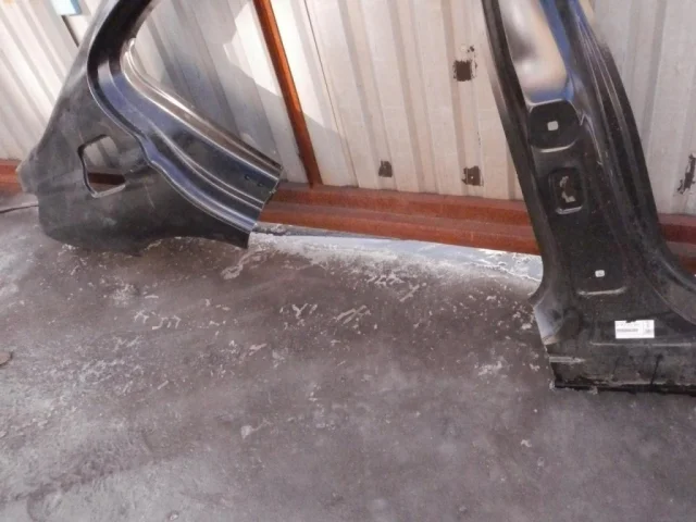 Заднее правое крыло для BMW 7er G11/G12 2015-2021 на фотографиях