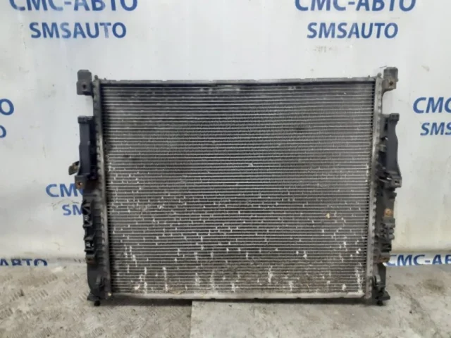 Радиатор охлаждения ДВС для Mercedes-Benz M class W164 2005-2011 на фотографиях