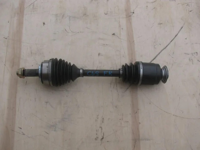 Привод передний правый для Honda Accord 7 2002-2008 на фотографиях