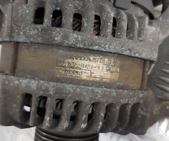 Генератор для Honda CR-V RE Rest 2010-2012 на фотографиях