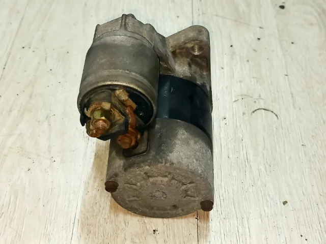 Стартер для Nissan Primera P12 Седан 2002-2008 на фотографиях