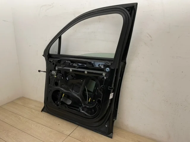 Двери для Audi Q7 4M 2015+ на фотографиях