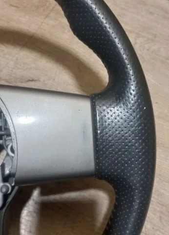 Руль для Nissan Pathfinder R52 2013-2017 на фотографиях