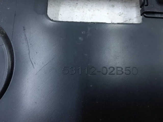 Решетка радиатора для Toyota Corolla E210 Седан (RU) 2019+ на фотографиях