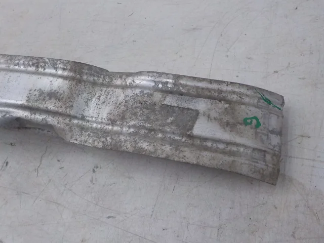 Бампер для Audi A6 C7 Avant 2010-2018 на фотографиях