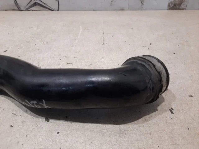 Патрубок интеркулера для BMW X5 Е70 2006-2013 на фотографиях