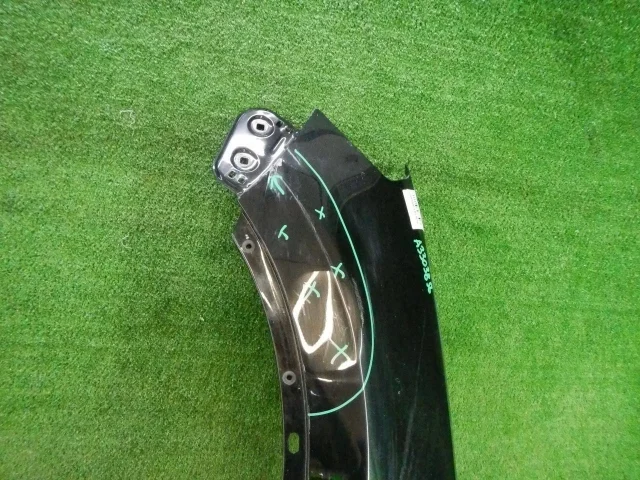 Крыло левое для Volkswagen Touareg I (7L) 2002-2010 на фотографиях