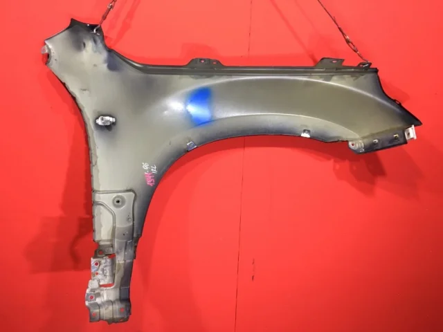 Крыло левое для Suzuki Grand Vitara 2005-2014 на фотографиях