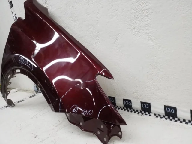 Крыло правое для Toyota RAV4 XA40 rest 2015-2019 на фотографиях