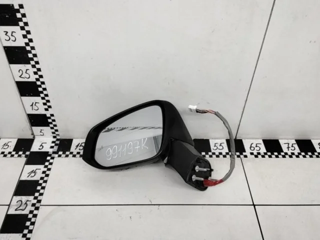 Зеркала для Toyota RAV4 XA50 2019+ на фотографиях